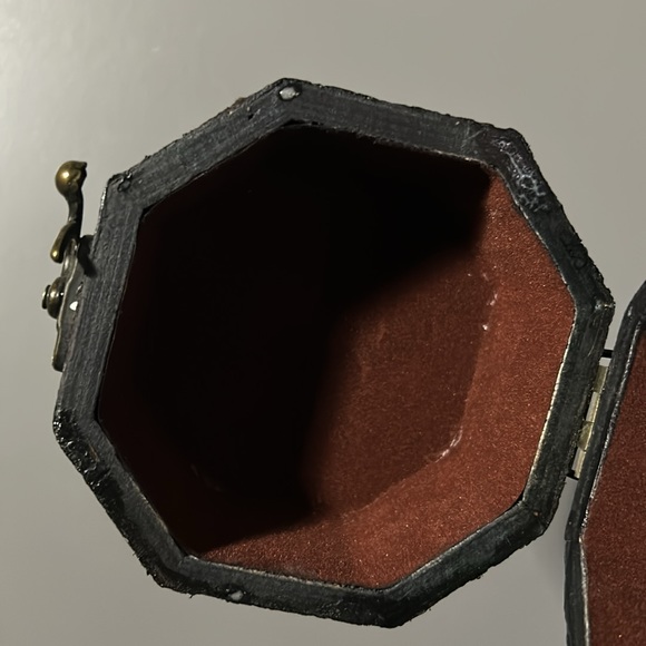 Vintage Y2K 90’s Wine/ Liquor wooden crocodile print box holder - Picture 10 of 11